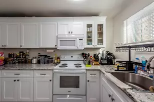 107 Catron Dr, Oakland, CA 94603 - Photo 15