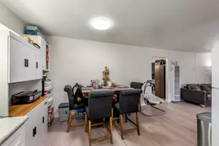 107 Catron Dr, Oakland, CA 94603 - Photo 17