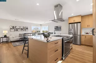 3102 Pine St, Martinez, CA 94553 - Photo 3