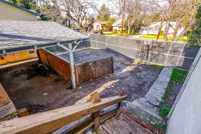 2054 Bonifacio, Concord, CA 94520 - Photo 27