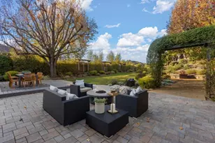 2 Willow Springs Ln, Moraga, CA 94556 - Photo 37