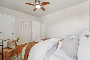 10601 Sheldon St, Oakland, CA 94605 - Photo 27