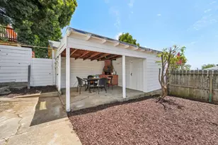 10601 Sheldon St, Oakland, CA 94605 - Photo 33