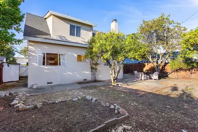 1252 Linfield Ln, Hayward, CA 94545 - Photo 33