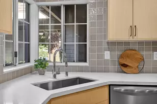 11386 New England Pl, Gold River, CA 95670 - Photo 21