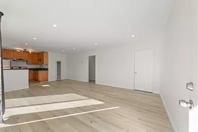 2216 23rd St, Oakland, CA 94606 - Photo 3