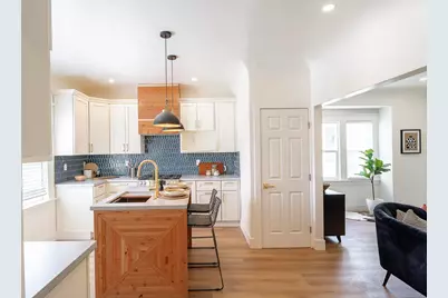 3708 Lyon Ave, Oakland, CA 94601 - Photo 9