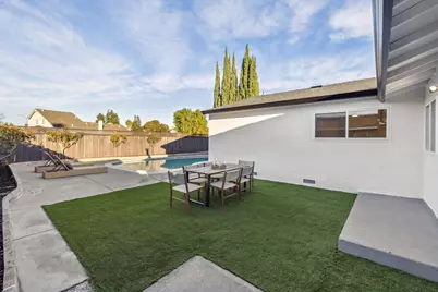 705 Los Huecos Dr, San Jose, CA 95123 - Photo 35