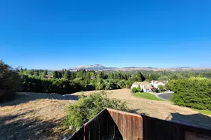 1823 Mockingbird Pl, Danville, CA 94526 - Photo 39