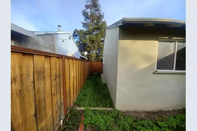 2004 Biglow Dr, Antioch, CA 94509 - Photo 43