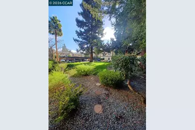 1520 Schenone Ct #15, Concord, CA 94521 - Photo 19