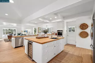 4040 Los Arabis Dr, Lafayette, CA 94549 - Photo 17