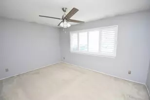 7011 Shoreham Pl, Stockton, CA 95207 - Photo 19