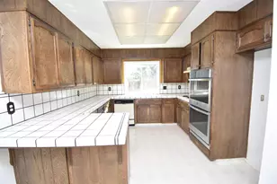 7011 Shoreham Pl, Stockton, CA 95207 - Photo 5