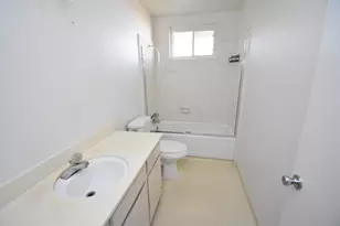 7011 Shoreham Pl, Stockton, CA 95207 - Photo 15