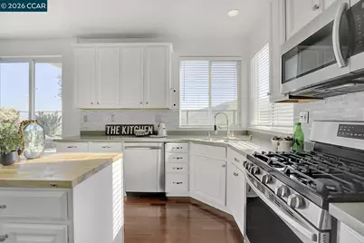 478 Oak Crest Pl, Pittsburg, CA 94565 - Photo 17