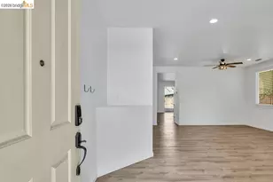 5470 Gold Creek Cir, Discovery Bay, CA 94505 - Photo 3