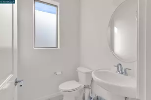 5535 Horizon Pkwy, Dublin, CA 94568 - Photo 13