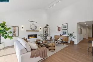 316 Village View Ct, Orinda, CA 94563 - Photo 15