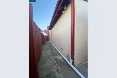2956 McKenzie Dr, Richmond, CA 94806 - Photo 13