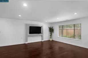 2308 Pine Knoll Dr, Walnut Creek, CA 94595 - Photo 9