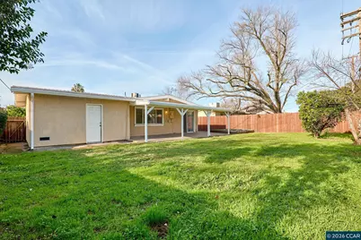 6628 Thomas Dr, North Highlands, CA 95660 - Photo 19