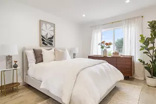 8040 Crest, Oakland, CA 94605 - Photo 15