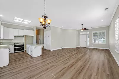 129 Little Johns Creek Dr, Oakdale, CA 95361 - Photo 5