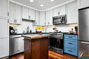 156 Holiday Hills Dr, Martinez, CA 94553 - Photo 9