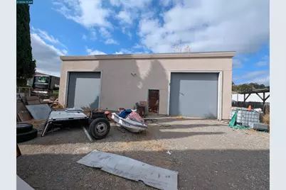 4970 Blum Rd, Martinez, CA 94553 - Photo 3