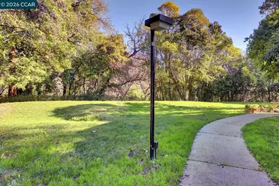 315 Garden Creek Pl, Danville, CA 94526 - Photo 35