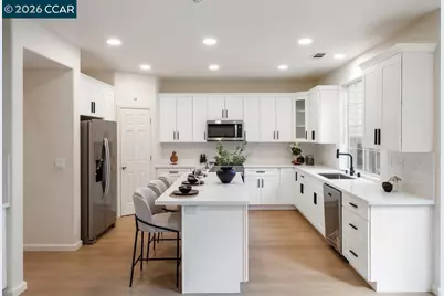 230 Wisteria Ln, Tracy, CA 95377 - Photo 7