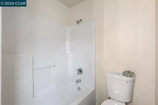 230 Wisteria Ln, Tracy, CA 95377 - Photo 29