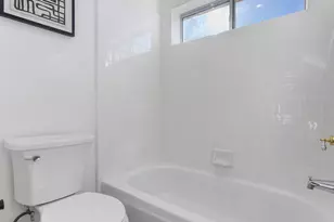 200 Promenade Ln, Danville, CA 94506 - Photo 11