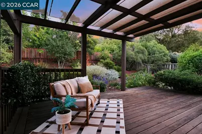 916 Calle Verde, Martinez, CA 94553 - Photo 39