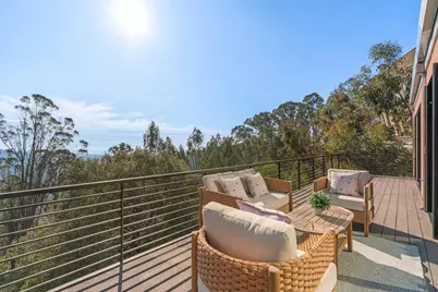 6353 Skyline Blvd, Oakland, CA 94611 - Photo 33