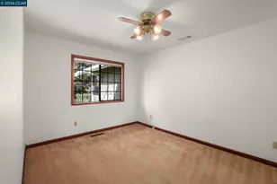 3181 Santa Maria Dr, Concord, CA 94518 - Photo 17