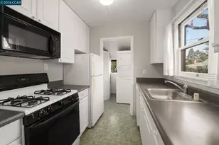 3181 Santa Maria Dr, Concord, CA 94518 - Photo 23