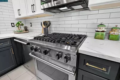 464 Coralie Dr, Walnut Creek, CA 94597 - Photo 13