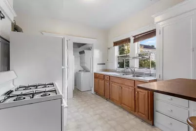 2702 Dana St, Berkeley, CA 94705 - Photo 31