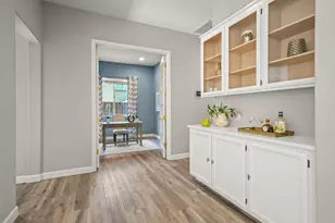 9006 Elk Dr, Clayton, CA 94517 - Photo 17