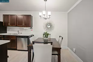 1411 Marchbanks Dr, Walnut Creek, CA 94598 - Photo 9