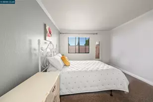 1411 Marchbanks Dr, Walnut Creek, CA 94598 - Photo 15