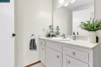 327 Mt Washington Way, Clayton, CA 94517 - Photo 21