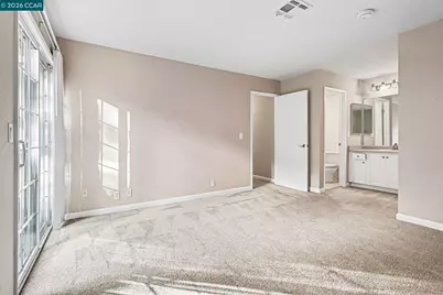 485 Canyon Oaks Dr #J, Oakland, CA 94605 - Photo 19