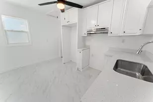 1213 Egbert Ave, San Francisco, CA 94124 - Photo 11