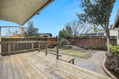 15478 Montreal St, San Leandro, CA 94579 - Photo 13