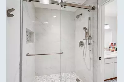 85 Vernon St #208, Oakland, CA 94610 - Photo 23