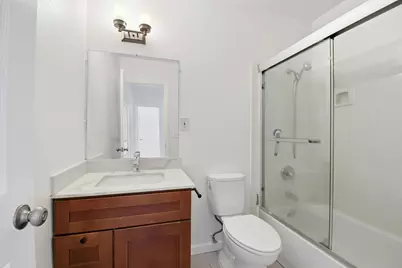 2122 25th St, Oakland, CA 94606 - Photo 29