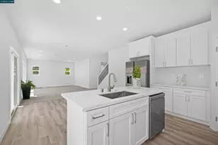 2722 Cowell Rd, Concord, CA 94518 - Photo 9